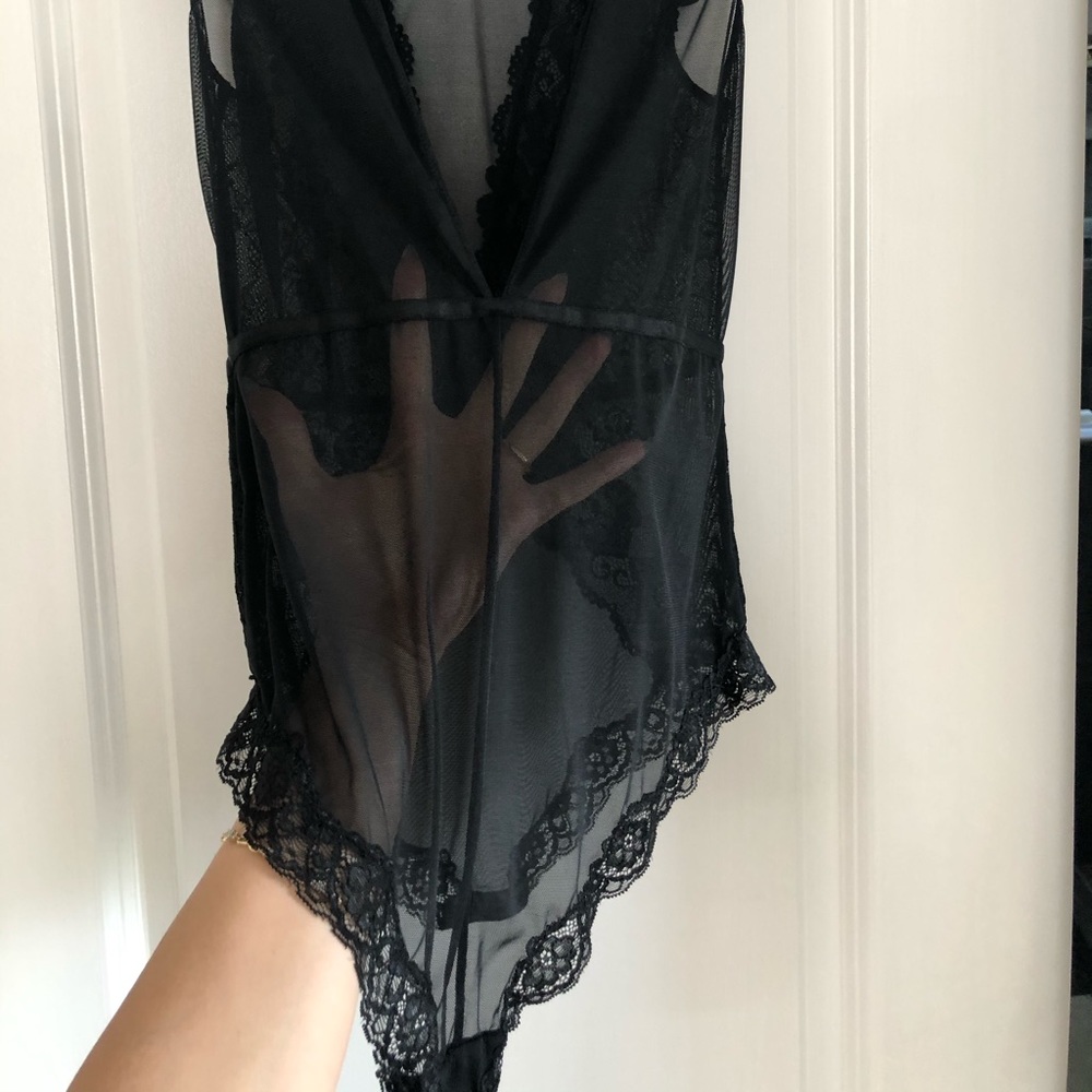 H&M Lace/Mesh Bodysuit - Picture 5 of 7
